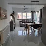 شقة 3 Brata Grebaštica