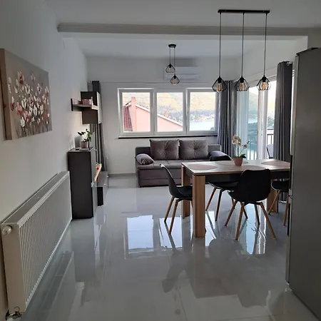 아파트 3 Brata Grebaštica