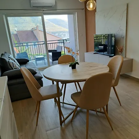 3 Brata Apartment